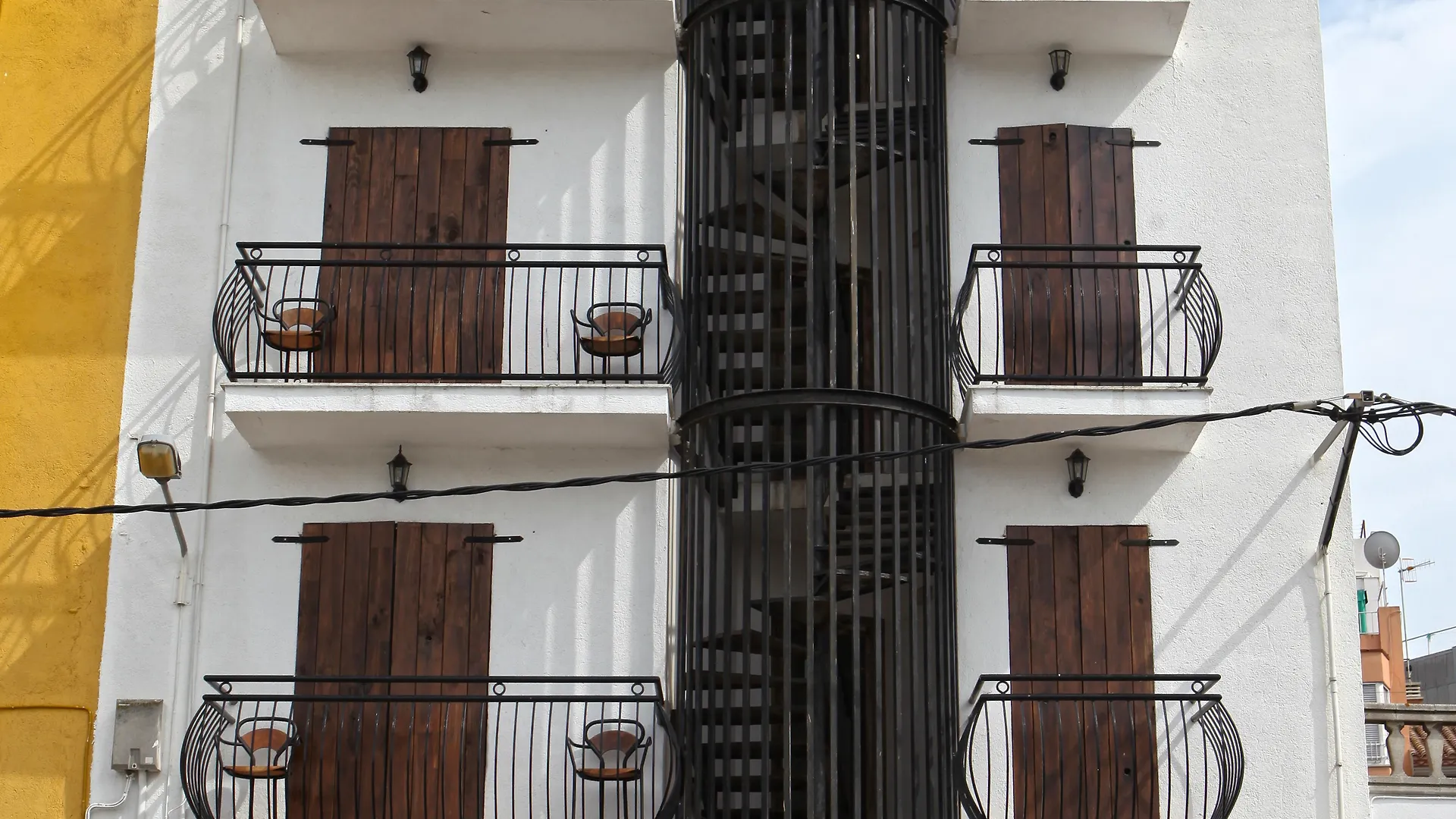 Hostal Miranda Blanes Guest house