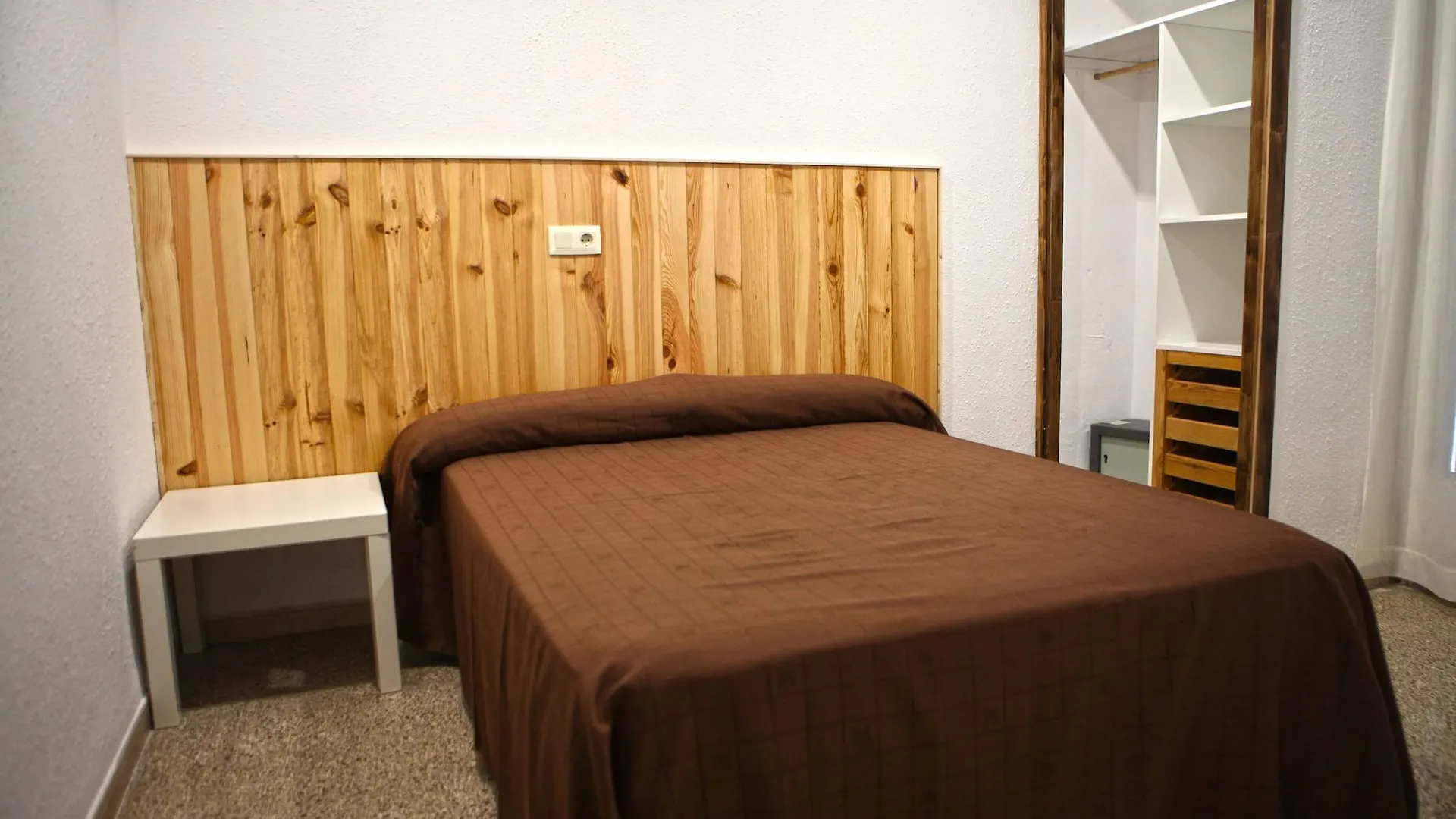 Hostal Miranda Blanes Pensión