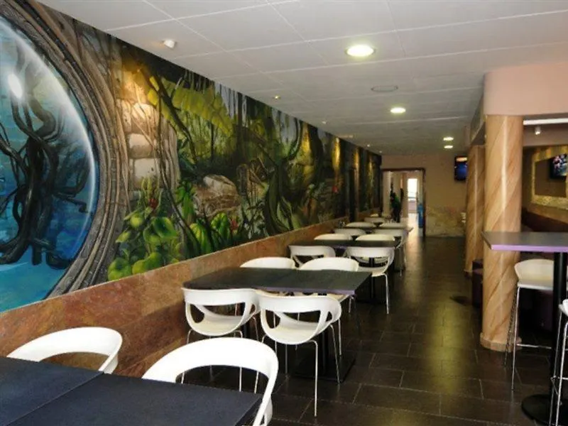 ** Pensión Hostal Miranda Blanes España